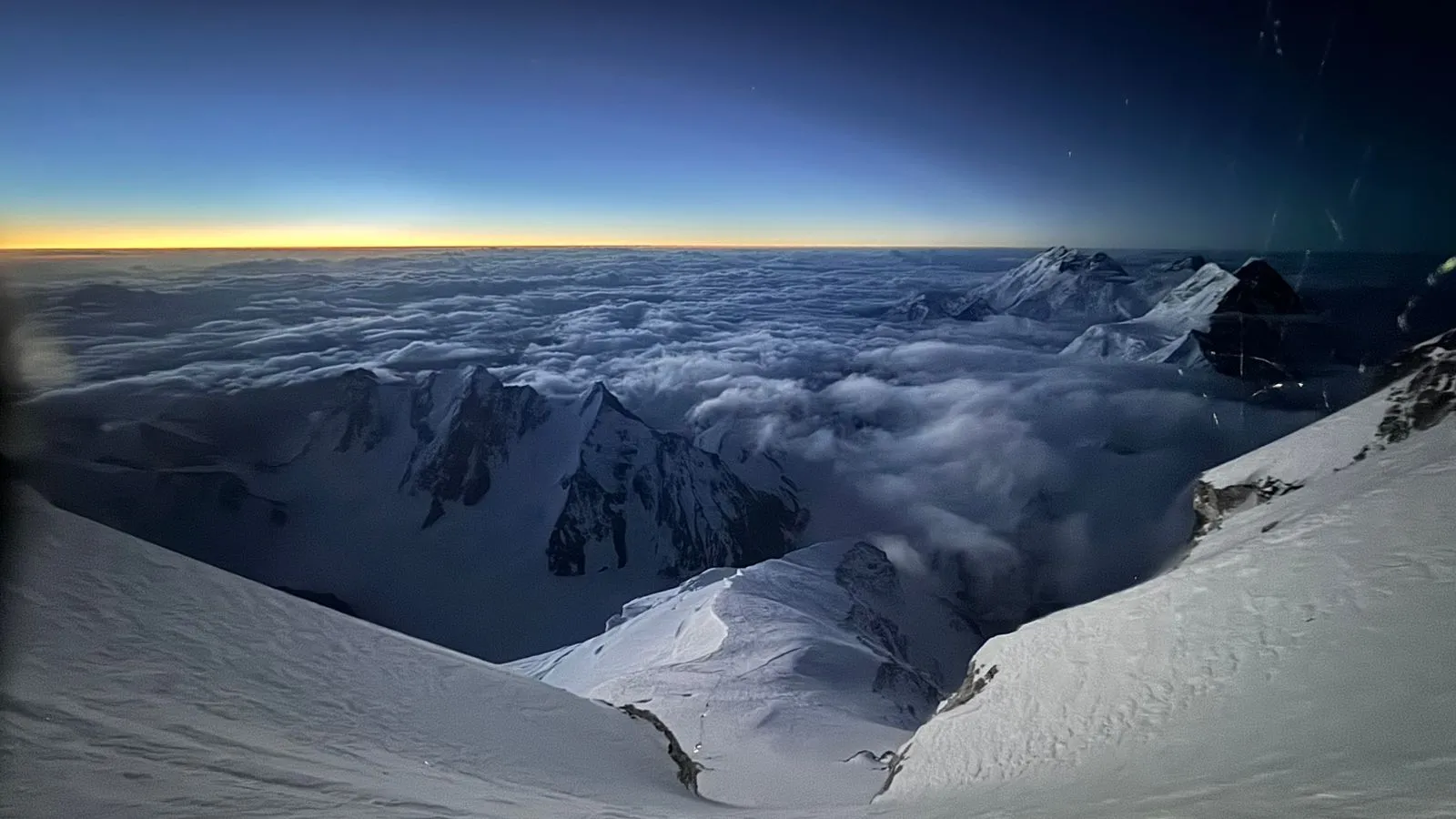 Everest with Lobuche Expedition