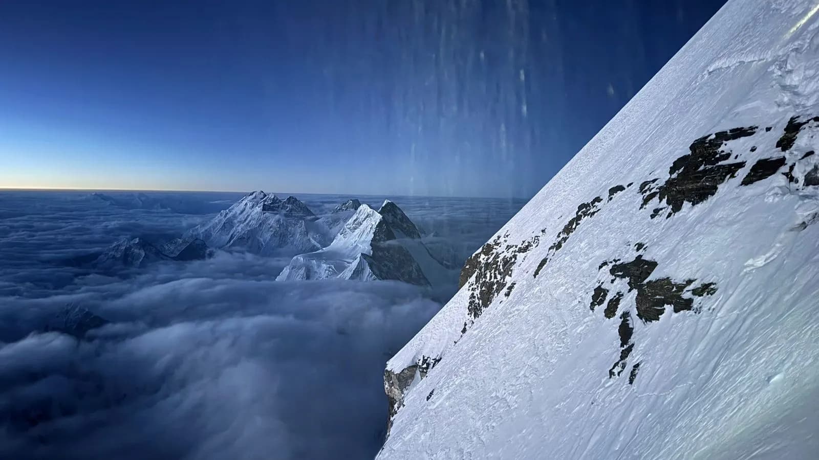Everest with Lobuche Expedition